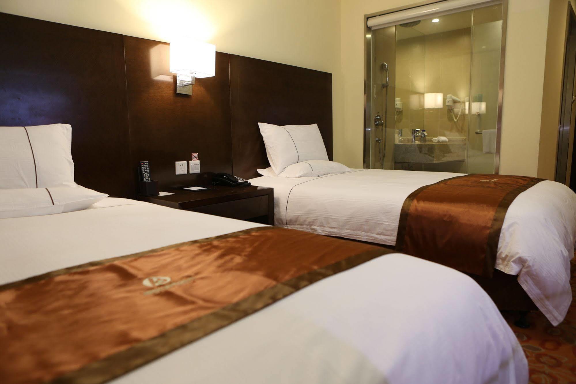 Benjoy Hotel - Jinqiao Branch Sanghaj Kültér fotó